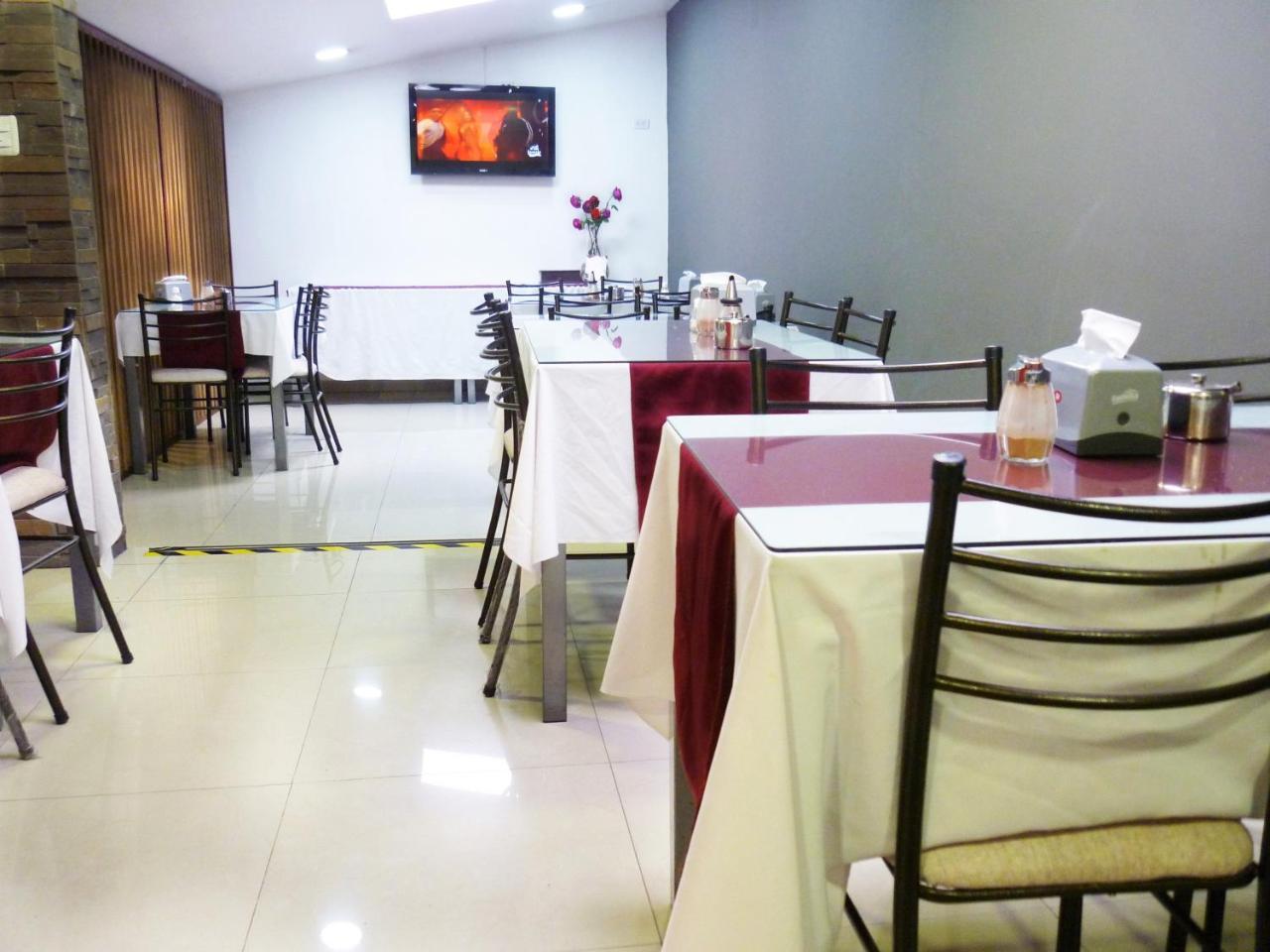 Hostal El Roble 키토 외부 사진