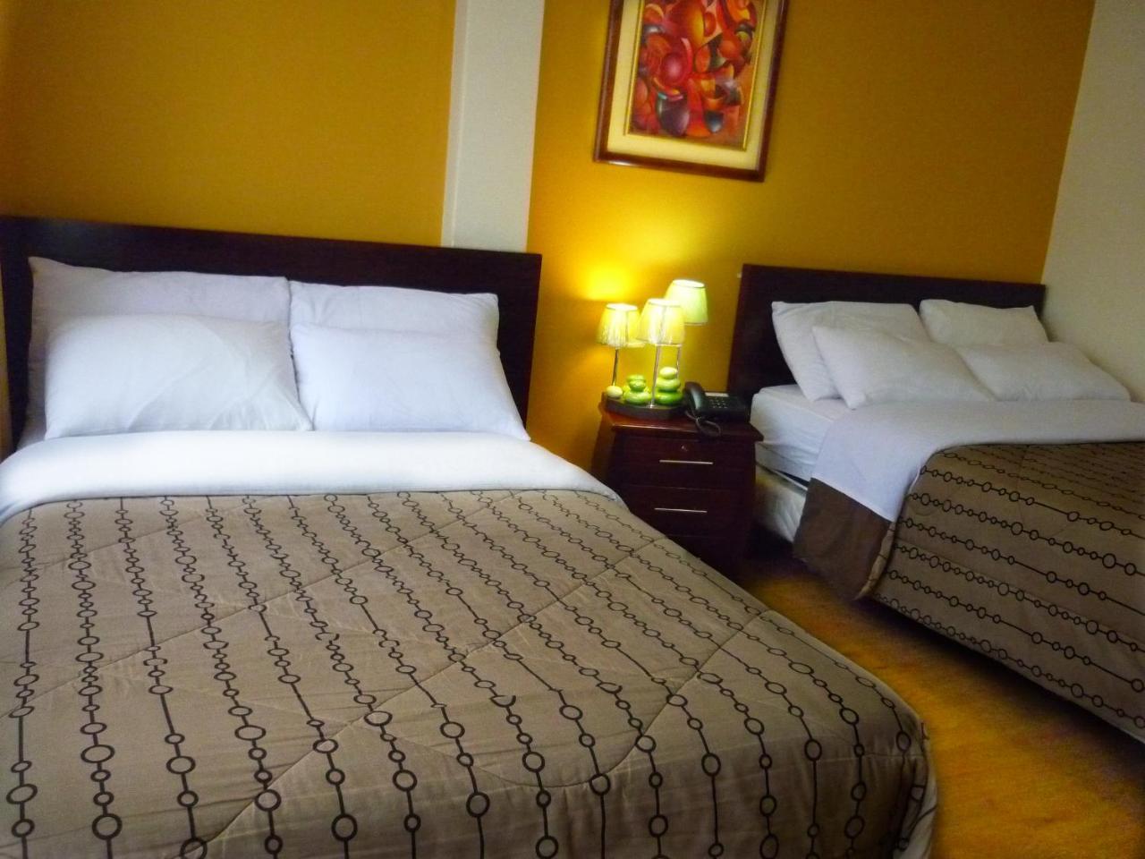 Hostal El Roble 키토 외부 사진