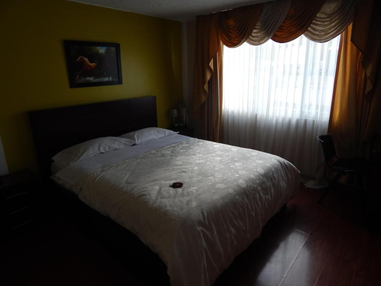 Hostal El Roble 키토 외부 사진