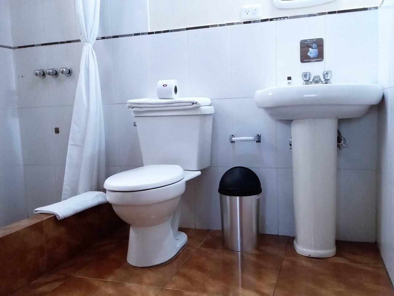 Hostal El Roble 키토 외부 사진